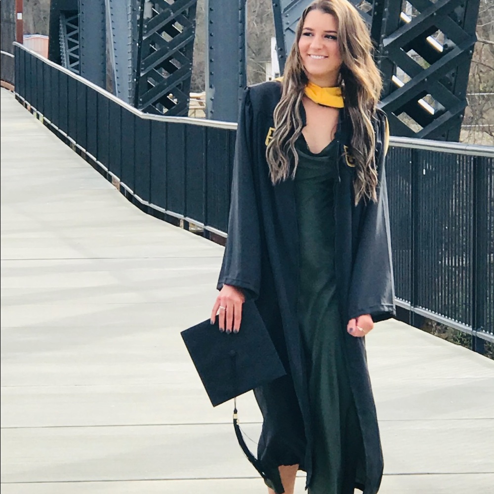 Meet your Posher, Savannah